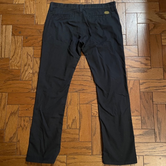 ACTIVE - Picture 2 of 4